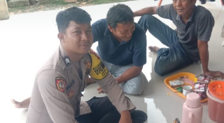 Bhabinkamtibmas Desa Pacing Pererat Sinergi Kamtibmas Bersama Warga